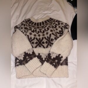 Women’s Frame Sweater